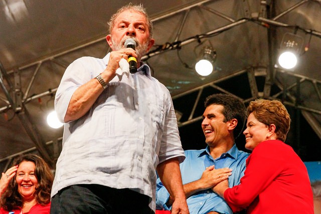 Lula convoca militância, no palanque com Dilma