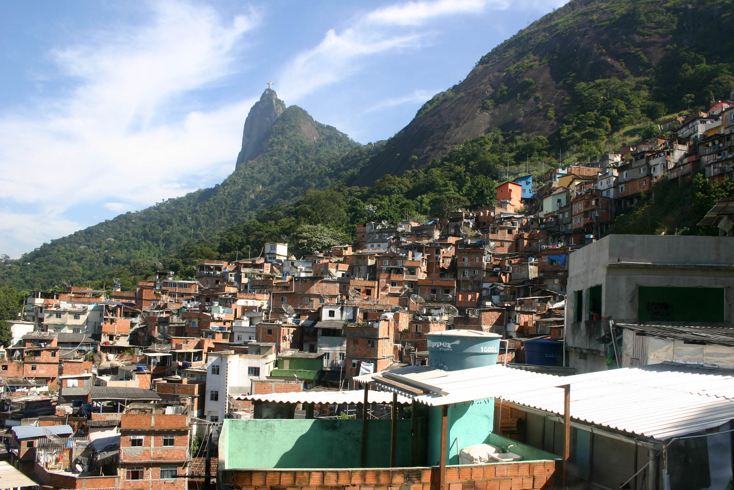 Moradores de favelas movimentam R$ 68,6 bi ao ano