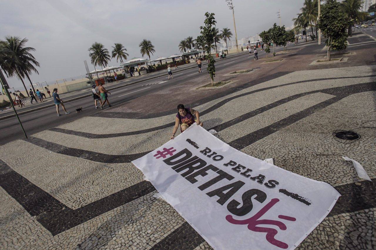 Caetano e outros artistas pedem Diretas Já neste domingo no Rio