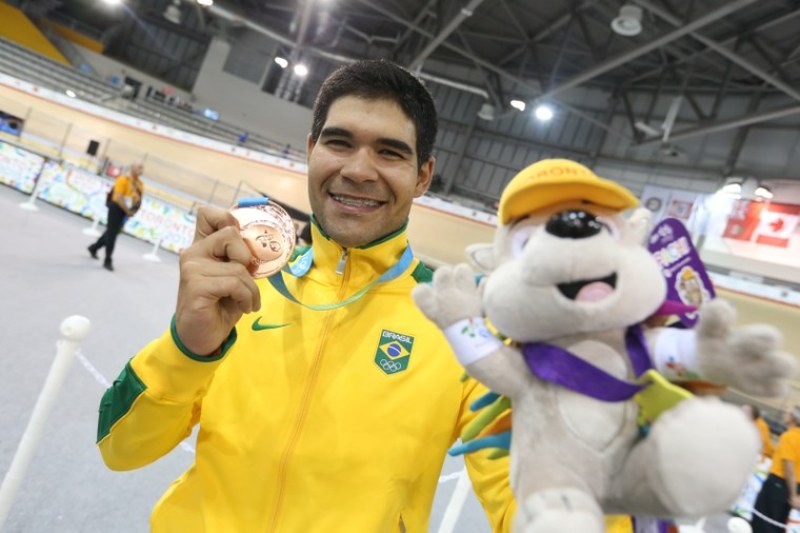 Brasil segue em 3º lugar no Pan com 74 medalhas