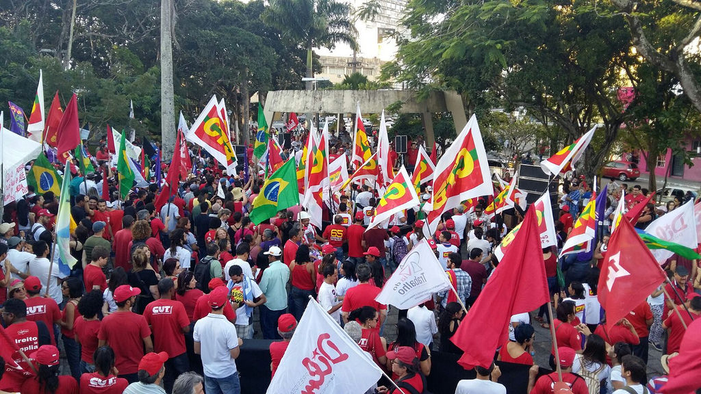 Nordeste tem ampla adesão aos atos pela democracia