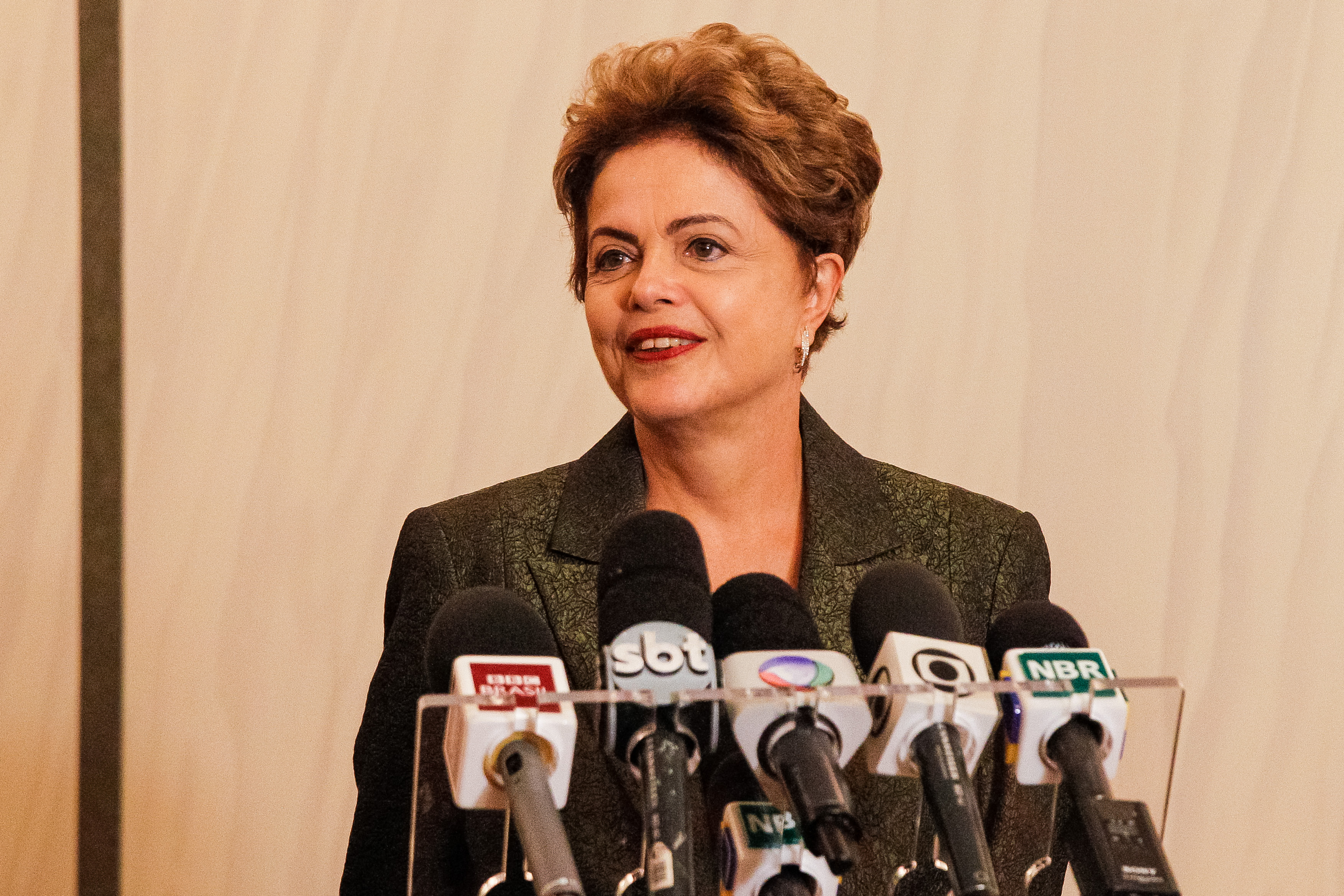 Dilma diz não ‘acreditar’ em ruptura institucional