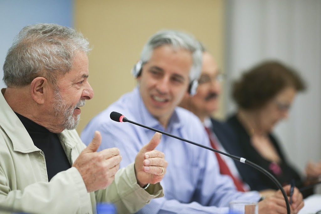 Lula critica tentativas de criminalizar a esquerda no Brasil e no mundo