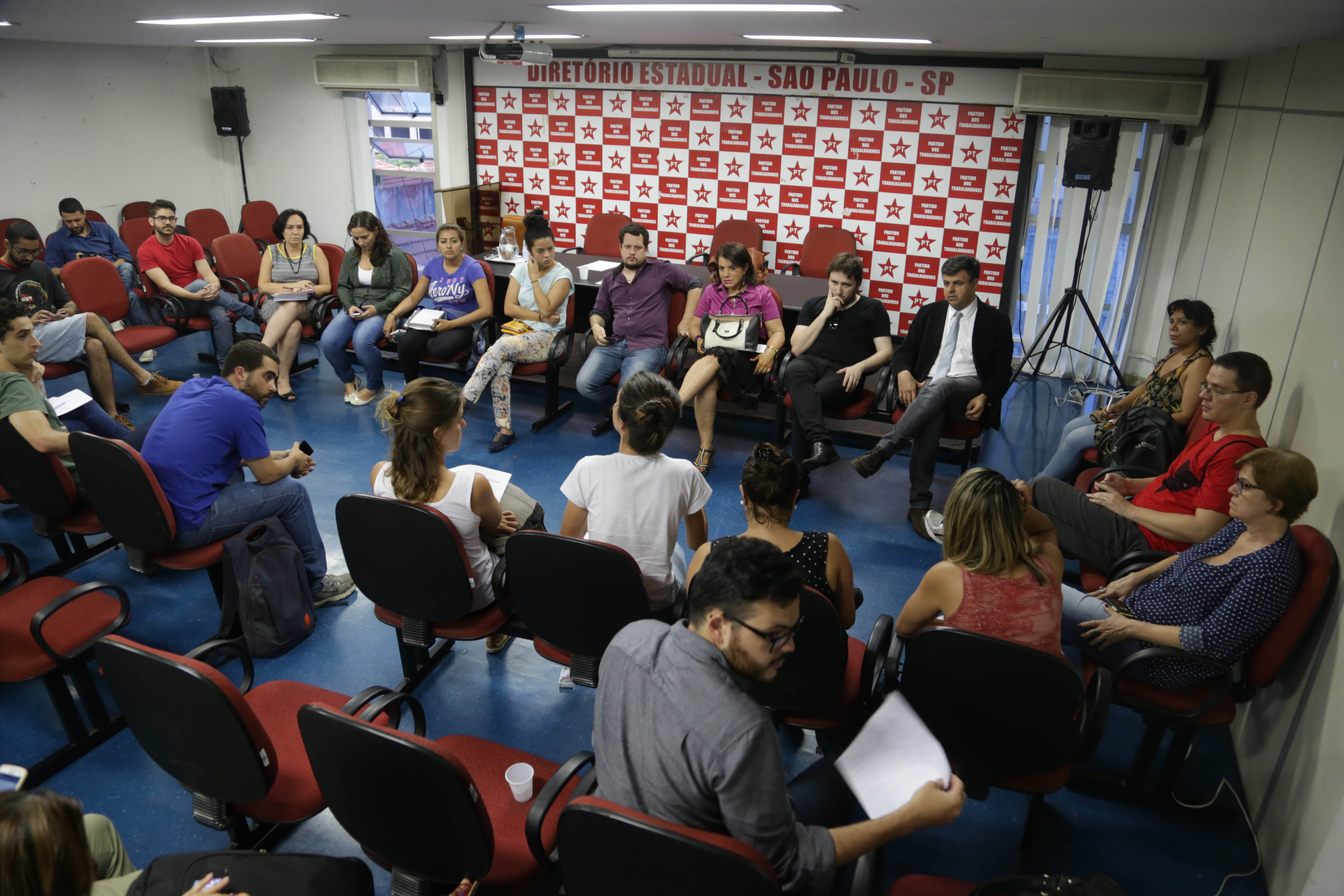 PT-SP reforça apoio a estudantes que ocupam escolas no estado