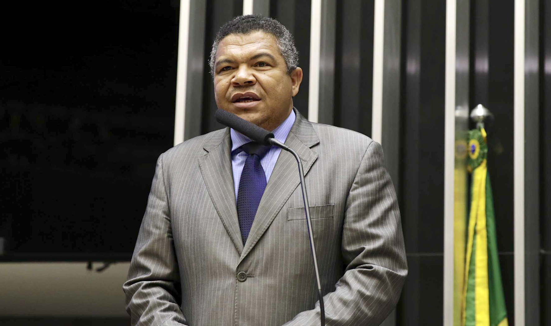 “O povo anseia pela candidatura de Lula”, diz Valmir Assunção