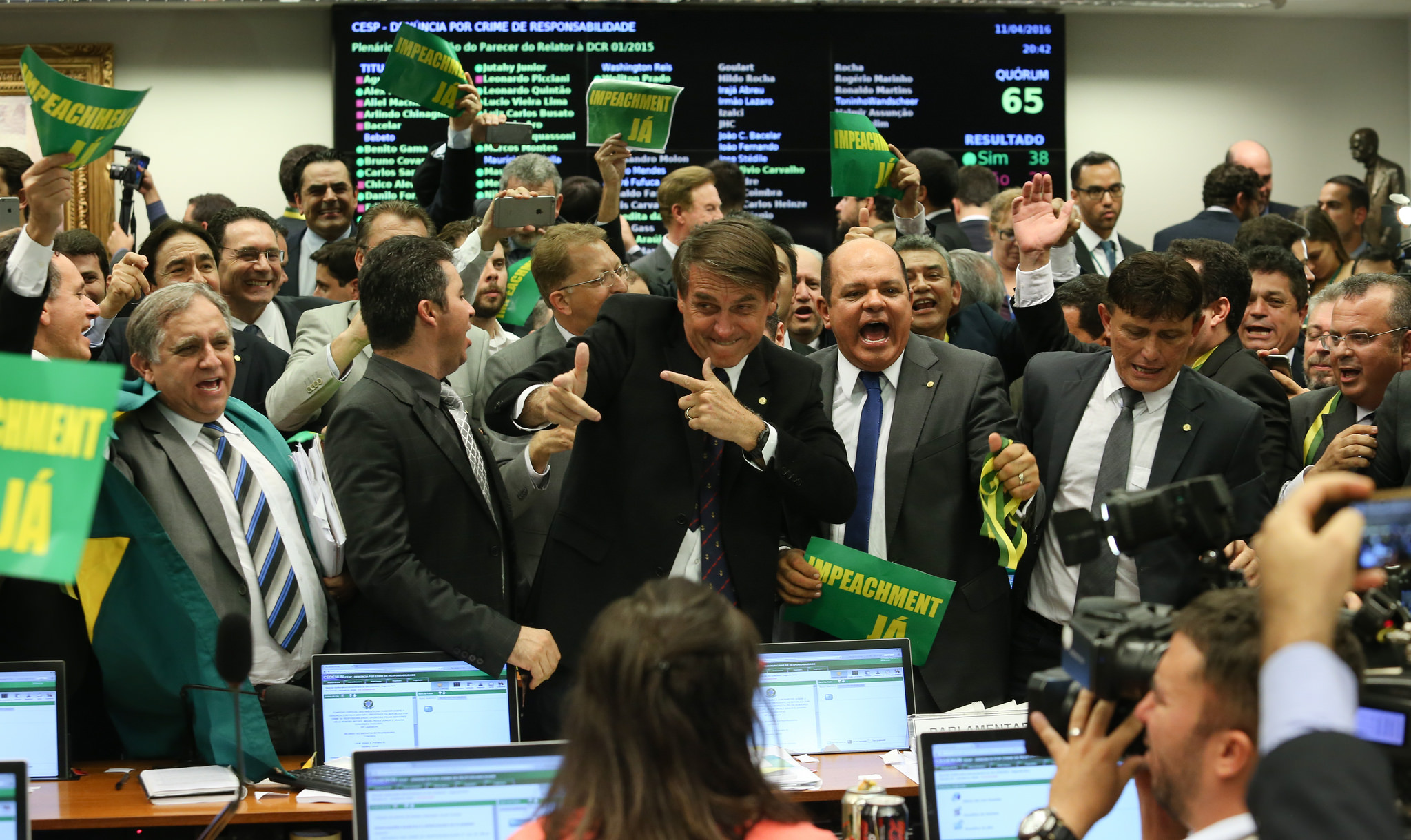 OAB/RJ vai ao STF para cassar mandato de Jair Bolsonaro