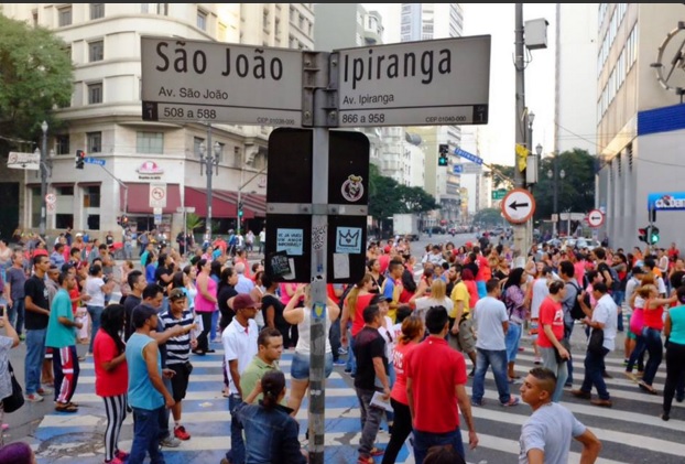 Manifestantes fazem atos pela democracia em todo País nesta sexta