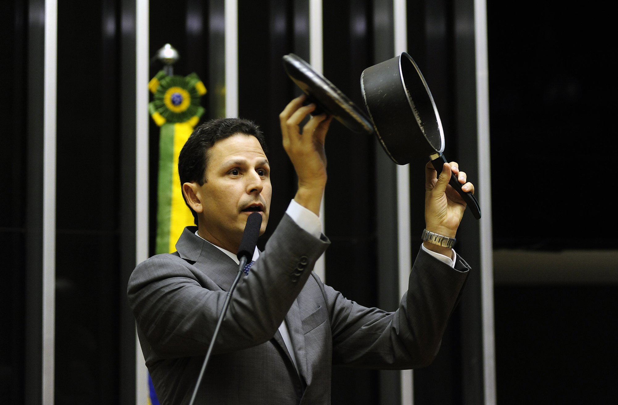 Ministro golpista: Bruno Araújo, lobista profissional contra o MCMV
