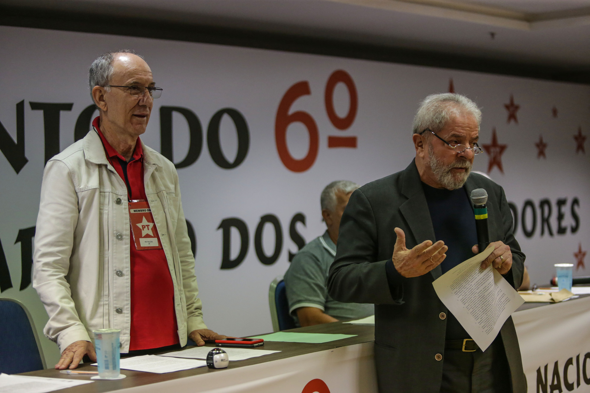 Lula e Rui Falcão: Governo Temer acabou