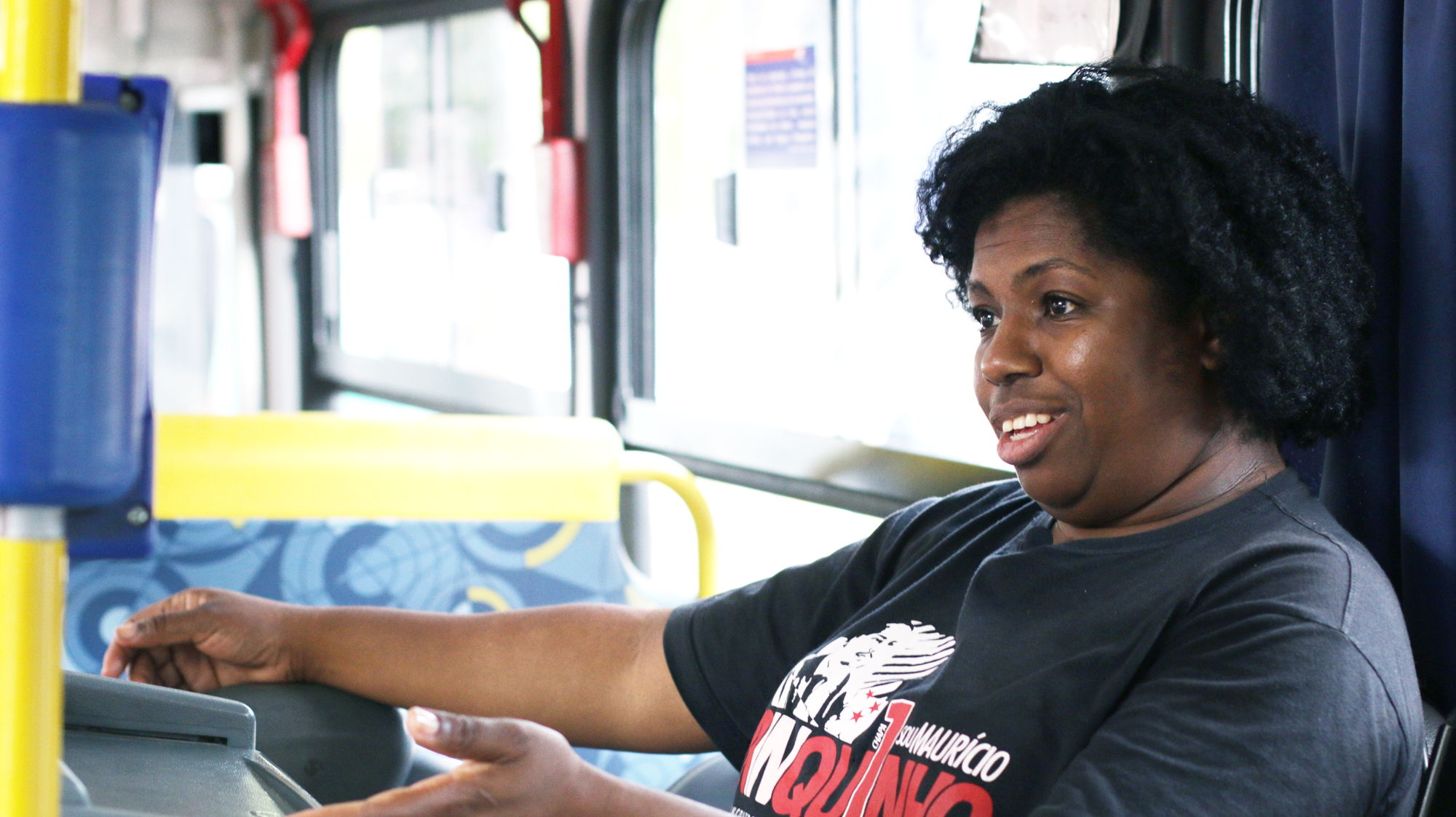 Com Lula, cobradora de ônibus realiza o sonho da casa própria