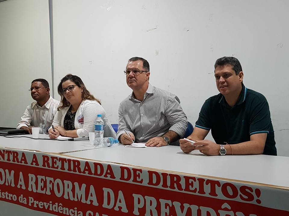 Marcio Macedo e Carlos Gabas condenam reforma da Previdência