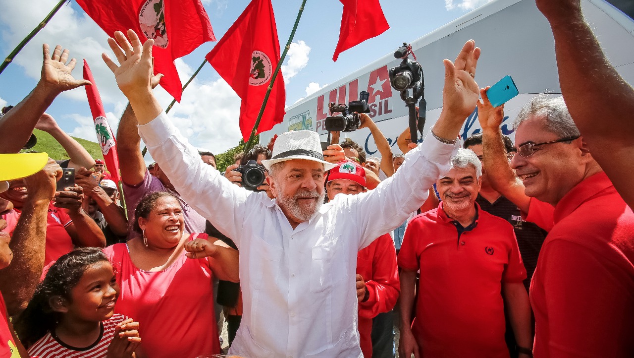 Sílvio Costa: Lula representa volta do Estado de Bem-Estar Social