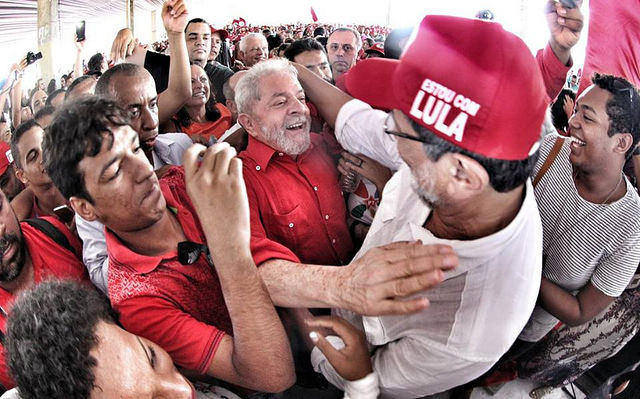 Movimentos populares preparam ações em defesa de Lula