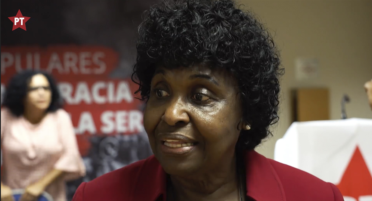 Benedita da Silva destaca a importância dos comitês populares