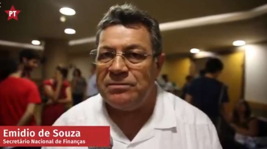 Emidio: É preciso defender democracia e direito de Lula ser candidato