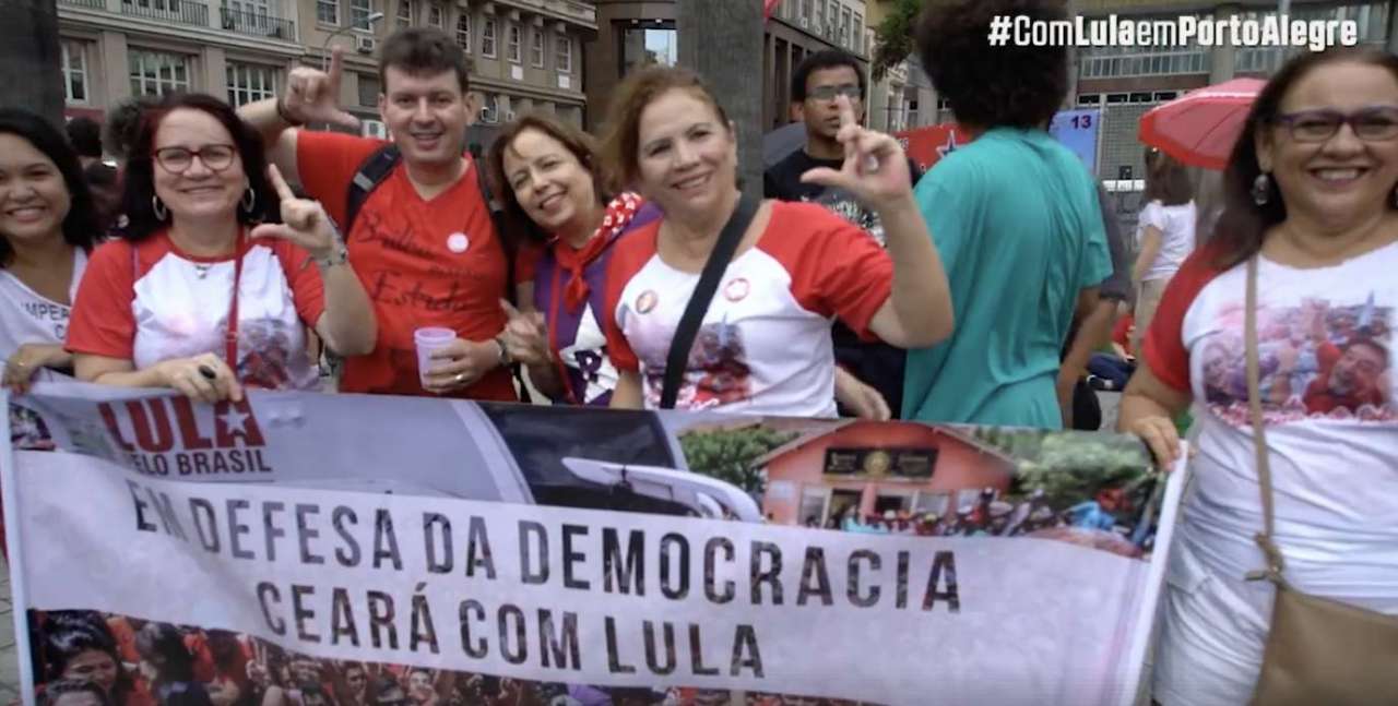 Caravanas apoiam Lula em Porto Alegre