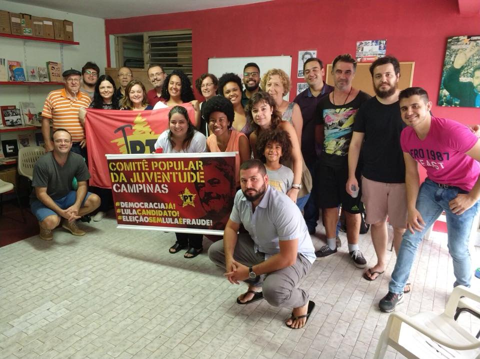Eleições 2018: Lula lidera intenções de voto entre os jovens