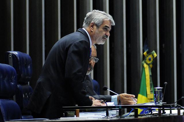 Petistas vão ao Parlamento Europeu denunciar perseguição a Lula