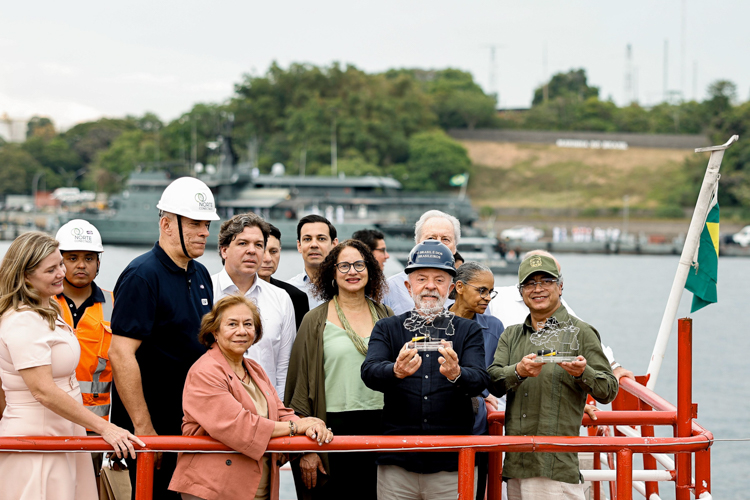 Com R$ 1,3 bi do PAC, Lula acelera obras de infraestrutura digital na Amazônia