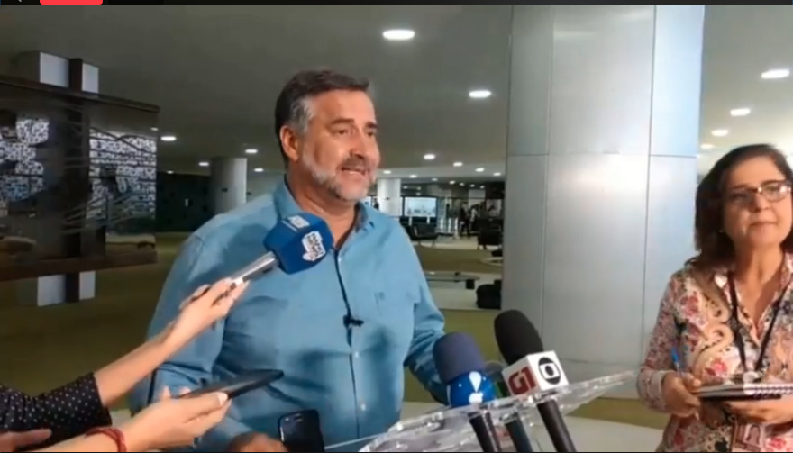 Veja: Coletiva na Câmara dos Deputados com Paulo Pimenta