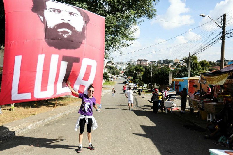 Veja: Galeria de imagens das atividades da Vigília Lula Livre