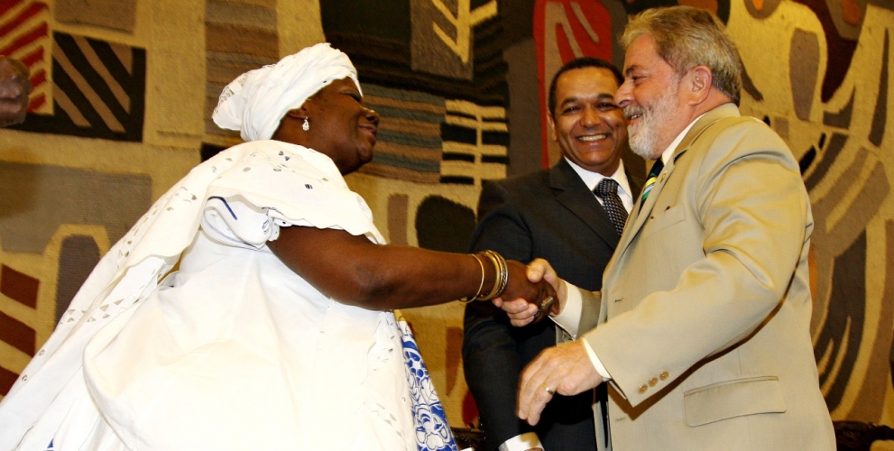 Há oito anos, Lula sancionava o Estatuto da Igualdade Racial