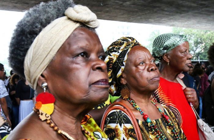 Desmonte da CLT piora condições de trabalho para mulheres negras