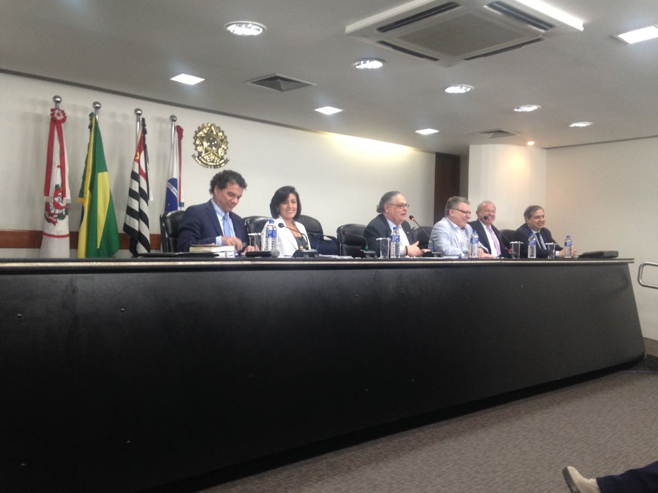 Em debate na OAB juristas são unânimes: Lula pode ser candidato