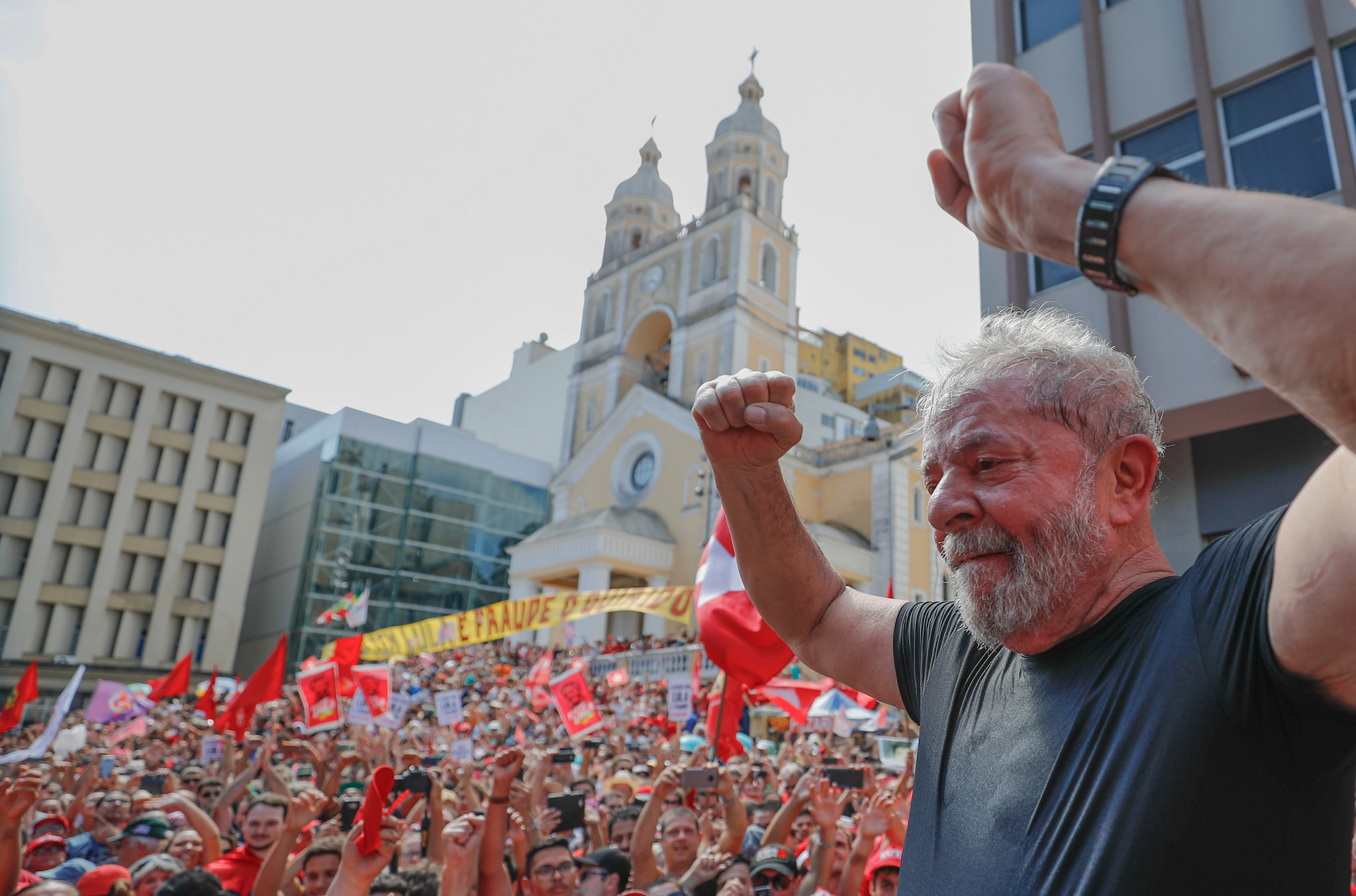 A luta por um mundo melhor continua”, diz Lula em carta de Natal | Partido  dos Trabalhadores