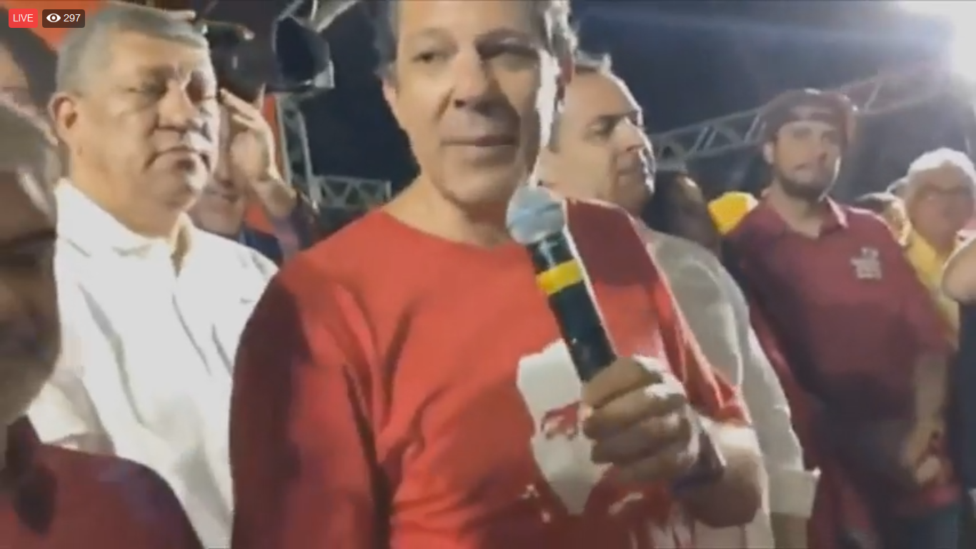 Assista: Ato da chapa de Lula, com Haddad em Pernambuco