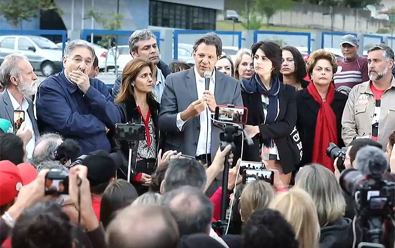 Assista ao discurso de Fernando Haddad em Curitiba