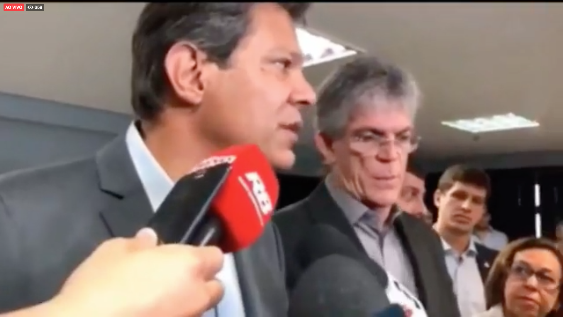 Assista: Haddad concede entrevista após reunião com governadores do PSB