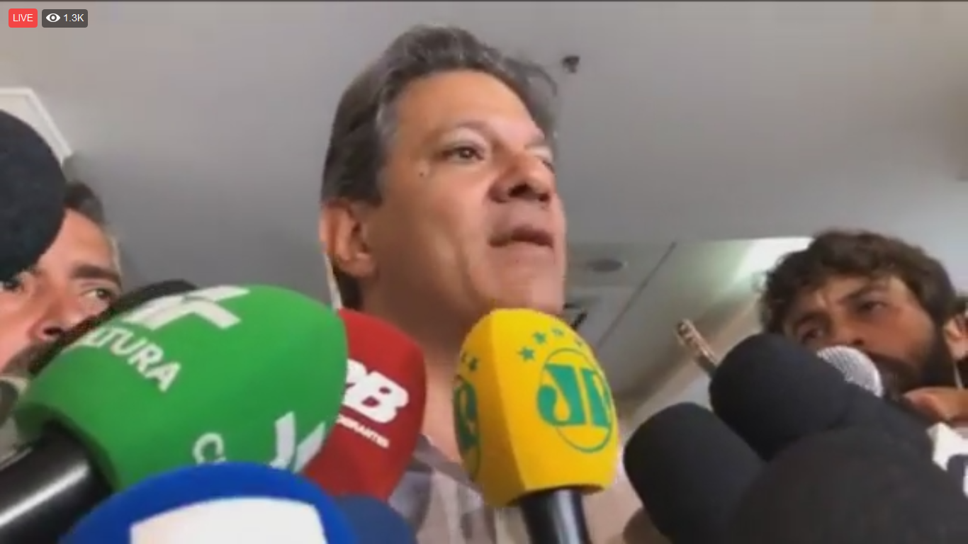 Assista: Fernando Haddad dá coletiva de imprensa em São Paulo