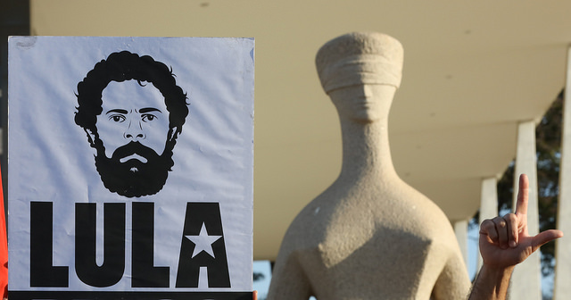 Petistas afirmam que Lula precisa ser solto ainda nesta quarta