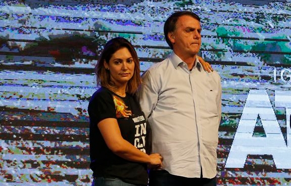 Coaf: movimentação suspeita cita nome de ex-secretária de Bolsonaro