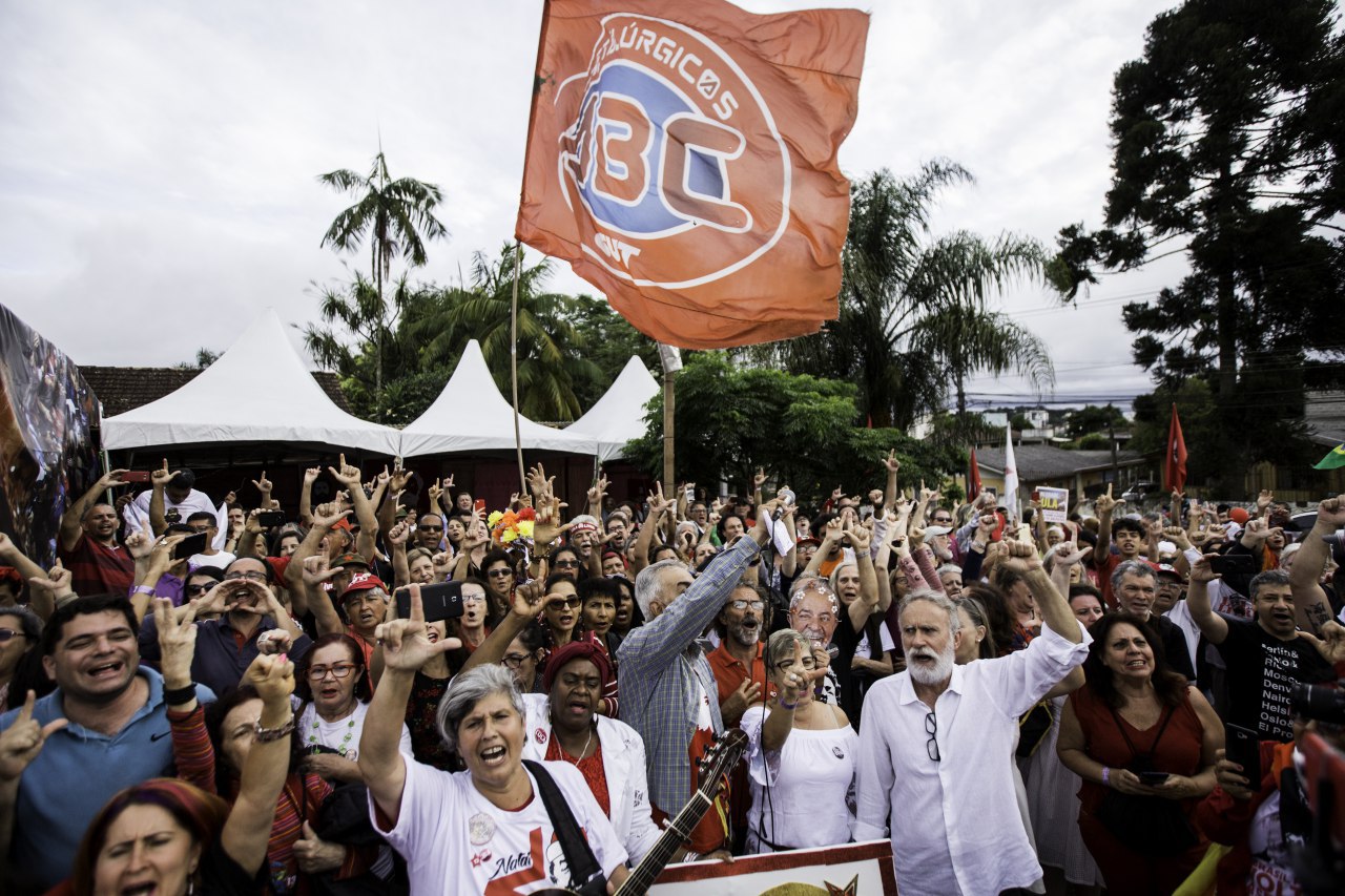 Acompanhe o ato inter-religioso e a Ceia do Natal com Lula na Vigília