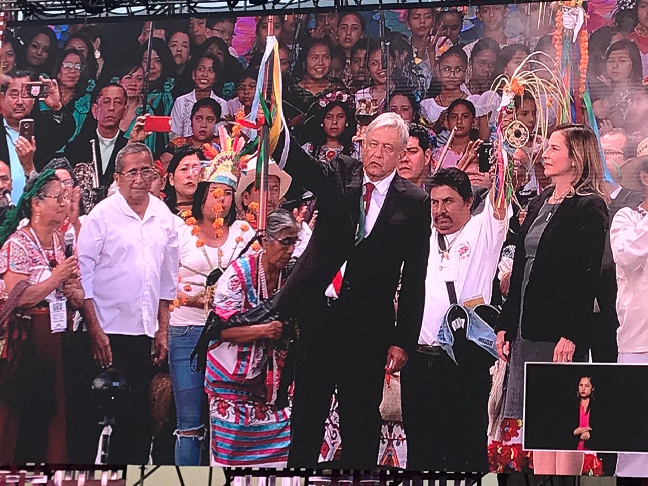 López Obrador toma posse no México com discurso anti-neoliberal