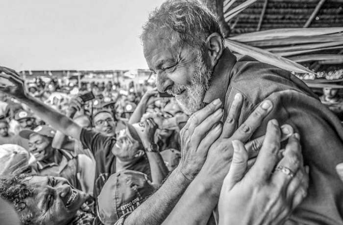 Mais um vencedor do Nobel da Paz indicará Lula para receber o prêmio