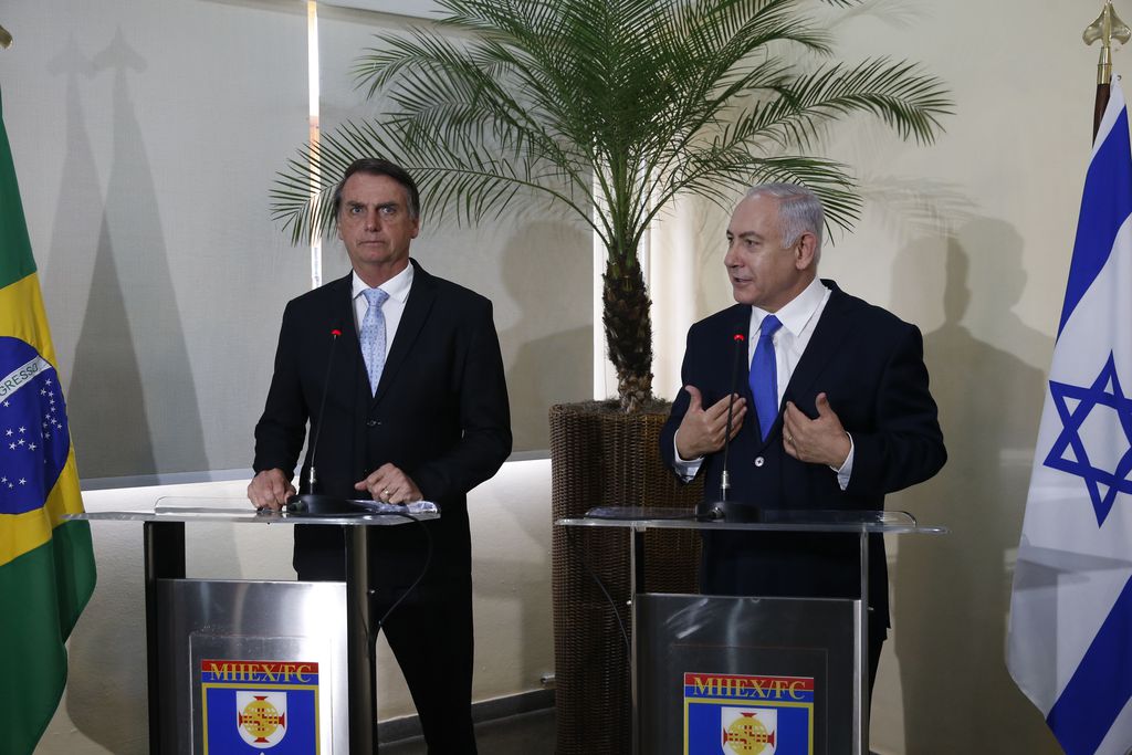 Censura ao Enem escancara “amarras ideológicas” de Bolsonaro