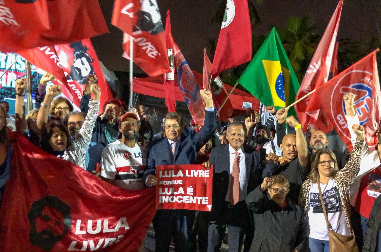 Lula: Fui julgado politicamente e serei libertado politicamente pelo povo