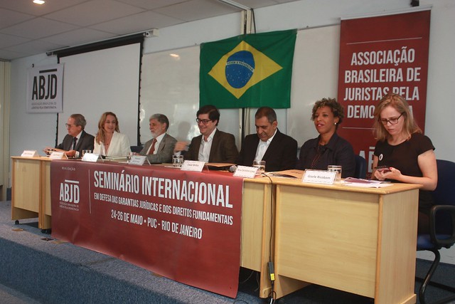 Juristas pela democracia realizam 2º Seminário Internacional em Brasília
