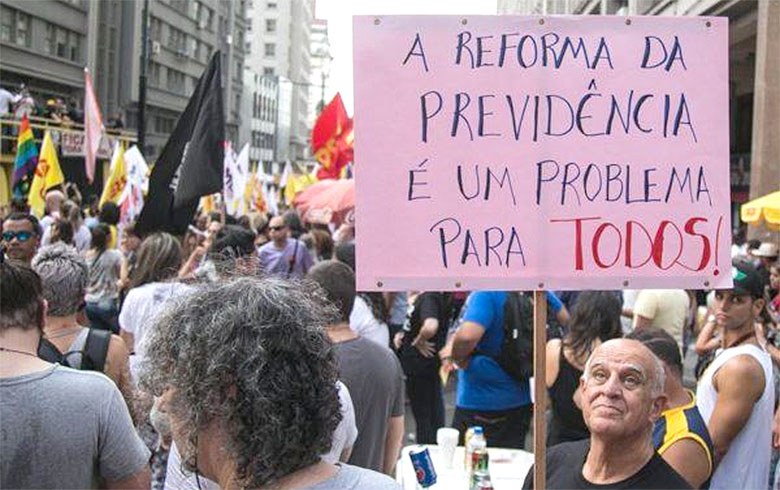 Maioria dos brasileiros é contra reforma da Previdência, diz CNI/Ibope