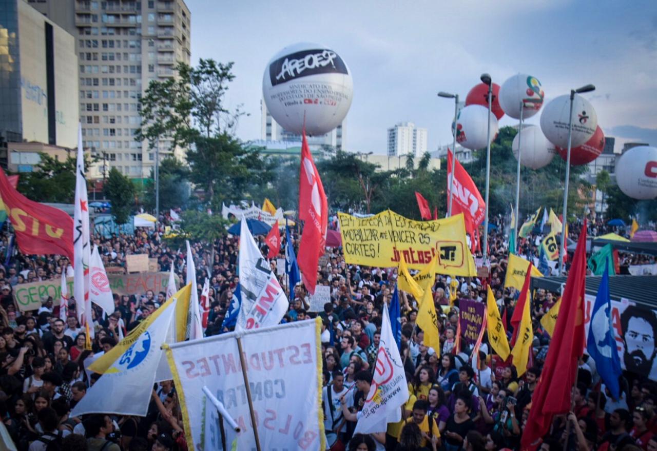 30M: País foi às ruas e mostrou para Bolsonaro a força da educação brasileira