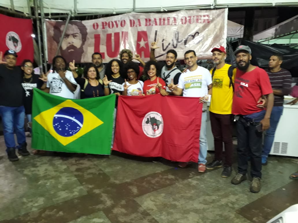 Atividades reforçam abaixo-assinado por Lula Livre durante Mutirão