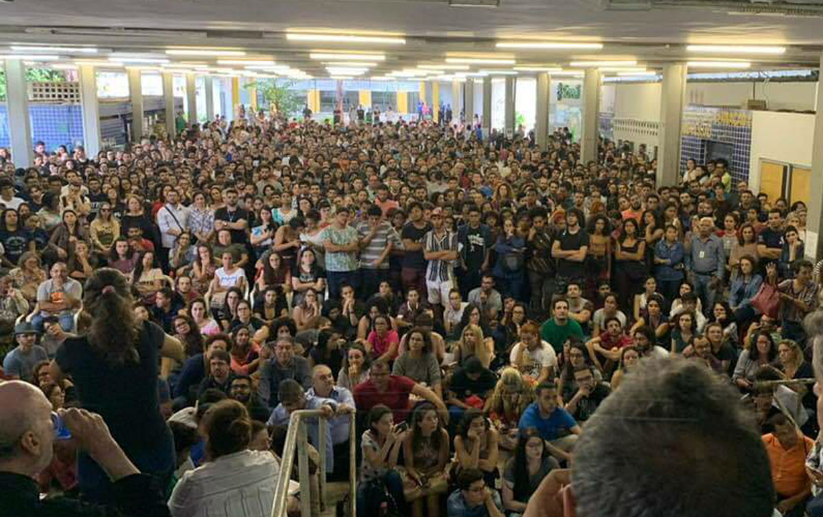 Estudantes e professores da Paraíba rejeitam programa Future-se