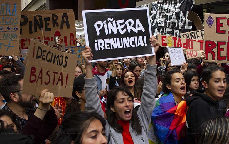 Chile: crise mostra fracasso da política neoliberal, idolatrada por Bolsonaro