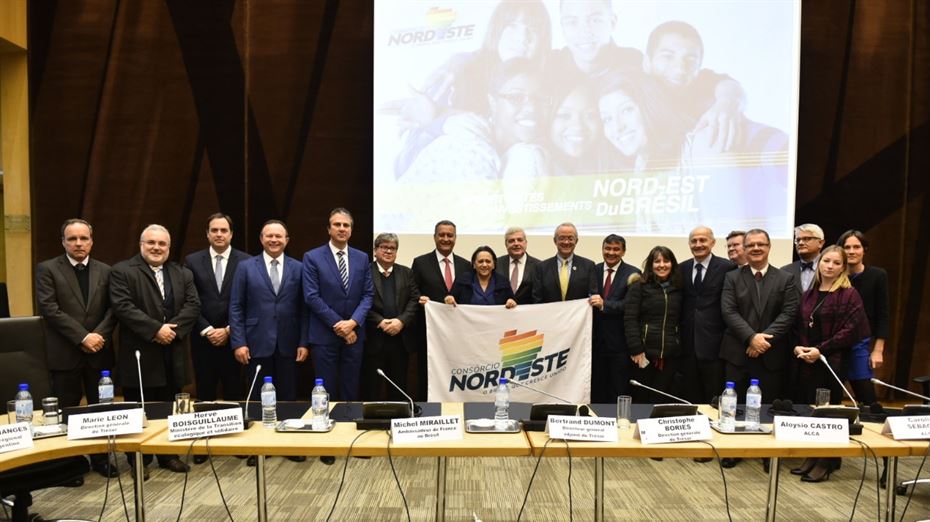 Na França, Consórcio Nordeste negocia oportunidades com 40 empresas