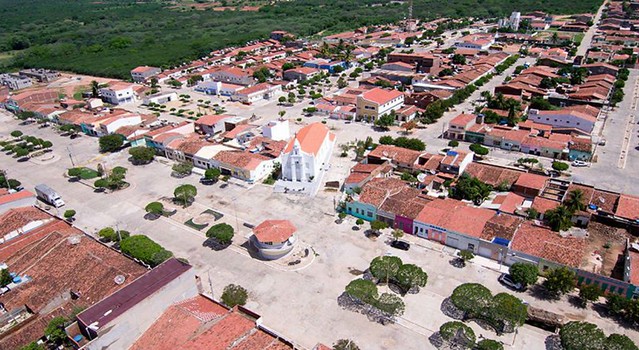 200 municípios nordestinos podem ser extintos com PEC de Bolsonaro