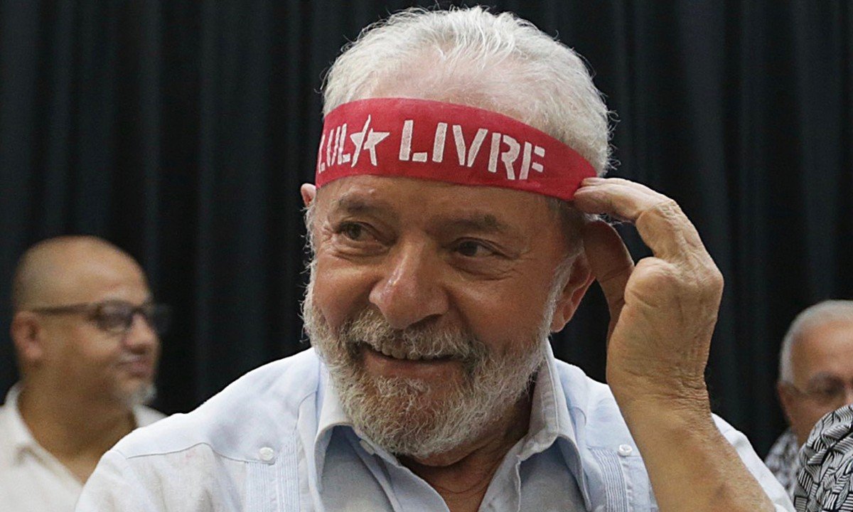 Mudanças aumentam chances de Lula readquirir direitos políticos