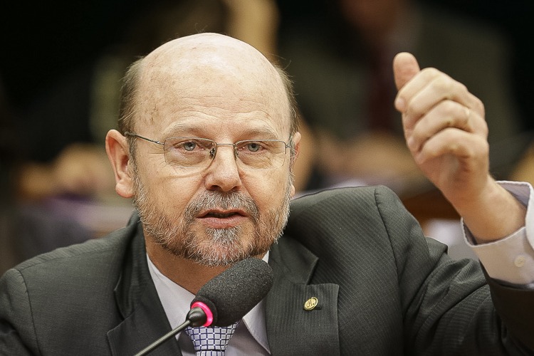 Artigo: O Brasil parou para ouvir Lula, por Elvino Bohn Gass